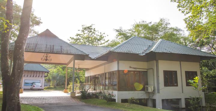 Ktdc Water Scapes Hotell Kumarakom Exteriör bild
